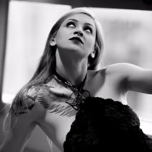 Meet your Posher, Mariana j